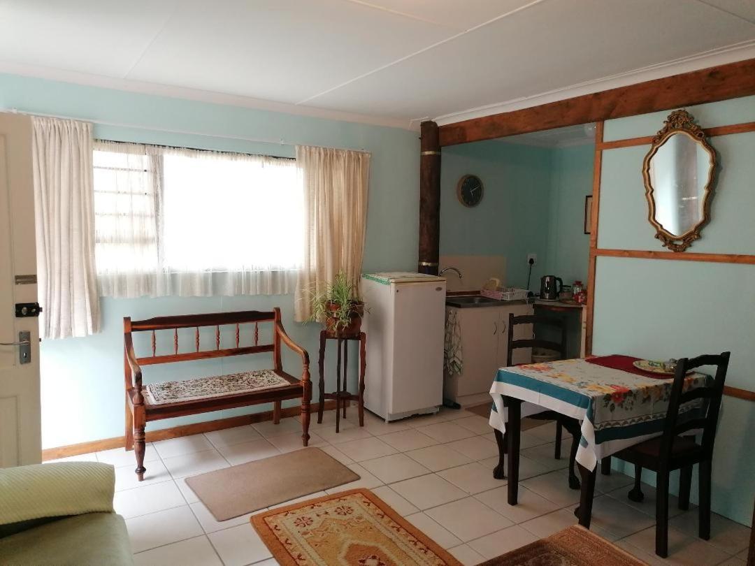 Sea & Lakes Self-Catering Wildernis Екстериор снимка